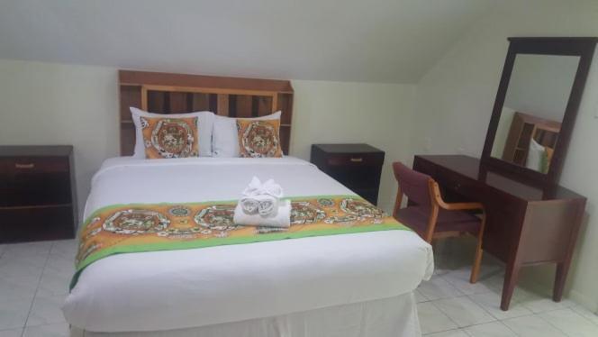 Malau Lodge ヌクアロファ エクステリア 写真